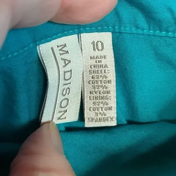 Ladies Skirt by Madison Size 10 - Picture 3 of 3